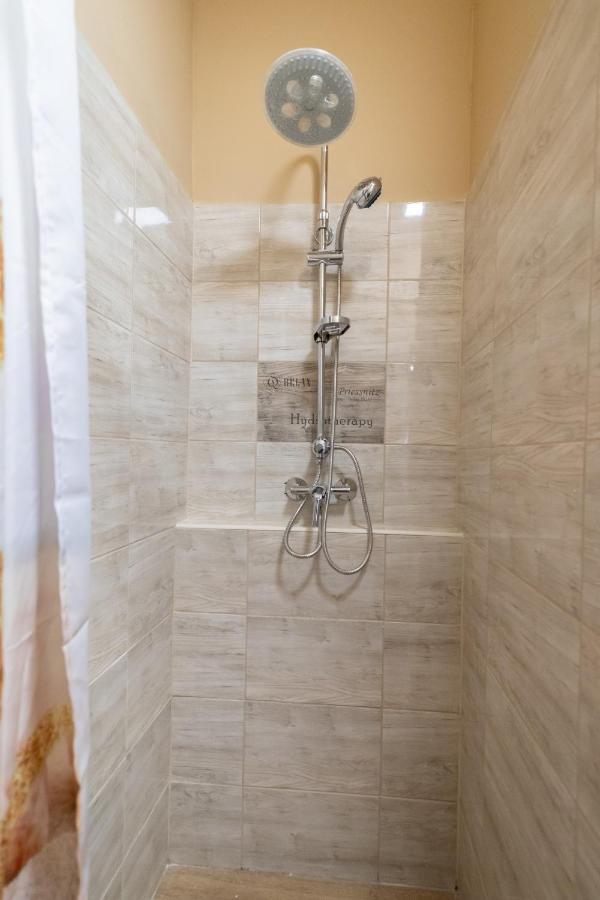 Apartament Ivanhoe Apartman Nyírbátor Zewnętrze zdjęcie