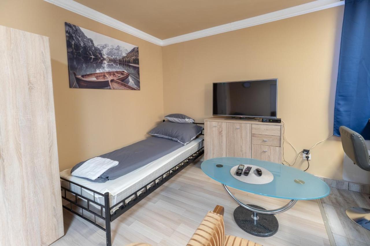 Apartament Ivanhoe Apartman Nyírbátor Zewnętrze zdjęcie